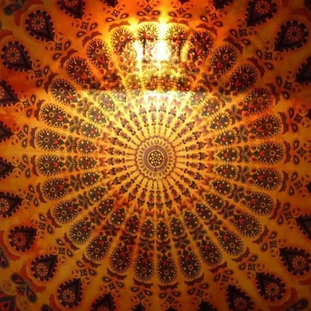 Charming With Bistro Kitchen Daire