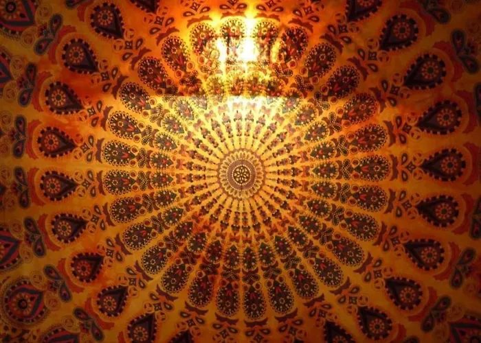 Charming With Bistro Kitchen Appartamento