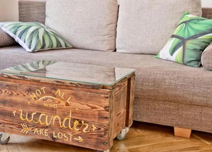 Charming With Bistro Kitchen Appartamento *